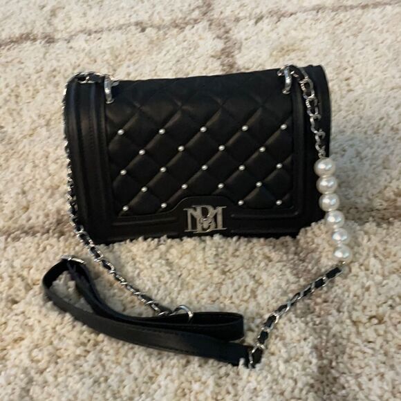 Badgley Mischka Handbags - Badgley Mischka Pearl Crossbody Bag